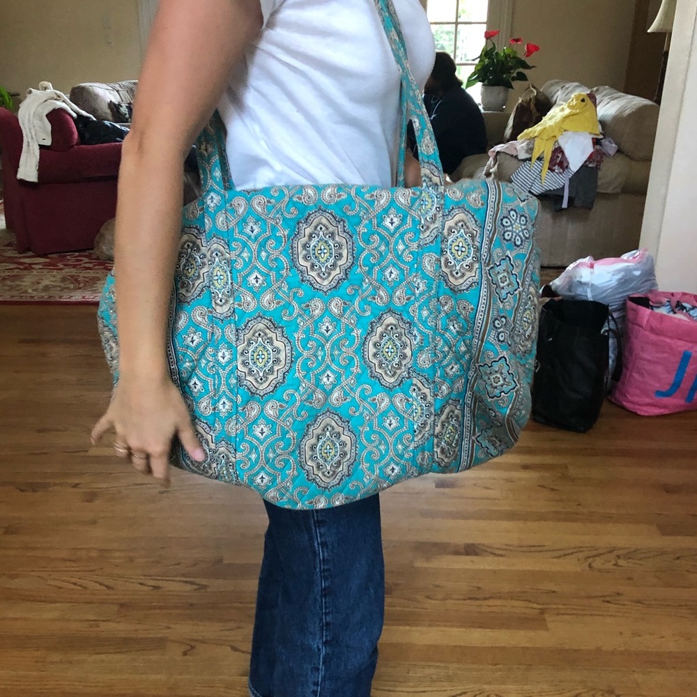 Vera Bradley aqua paisley duffel bag!
